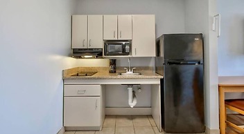 OYO Townhouse Sulphur, LA Extended Stay