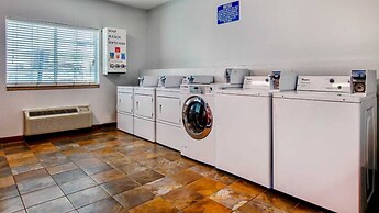 OYO Townhouse Sulphur, LA Extended Stay