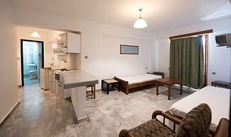 Artemis Hotel Apartments