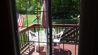 Weirs Beach Motel and Cottages