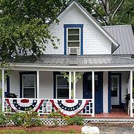 Weirs Beach Motel and Cottages