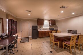 Edgewater Inn Reedley