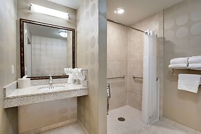 Hilton Garden Inn Milwaukee Airport