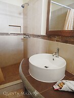 Hotel Quinta Maya
