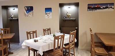 Logis Hôtel le Relais du Mont Blanc