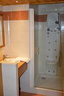 Logis Hôtel le Relais du Mont Blanc