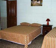 Guesthouse Dos Molinos