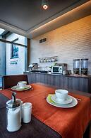Cleythil Hotel
