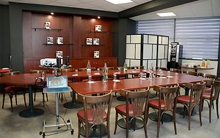 The Originals City, Hôtel Hélios