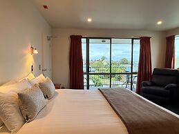 Asure Ashley Motor Lodge