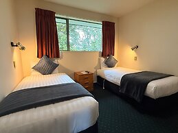 Asure Ashley Motor Lodge