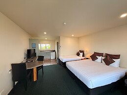 Asure Ashley Motor Lodge