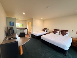 Asure Ashley Motor Lodge