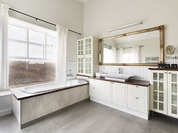 Hotel Grimsborgir by Keahotels