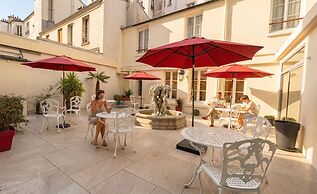 Agate Hotel