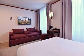 Agate Hotel