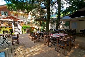 Citotel Les Pres Du Rosay