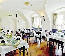 Hotel Schwarzacher Hof