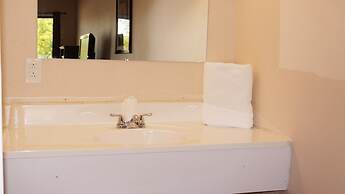 Classic Motor Lodge West Green