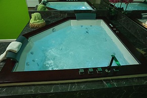 Classic Motor Lodge West Green