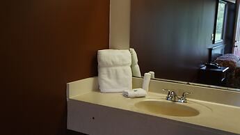 Classic Motor Lodge West Green