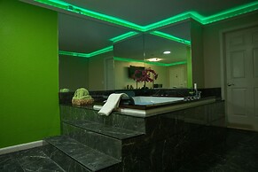 Classic Motor Lodge West Green