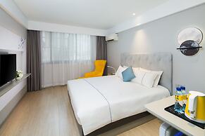 Magnotel Chengdu Taikoo Li Dong Feng Bridge