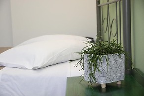 Apollon Hotel Apartments