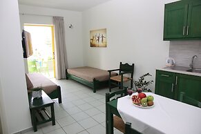 Apollon Hotel Apartments
