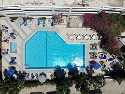 Apollon Hotel Apartments