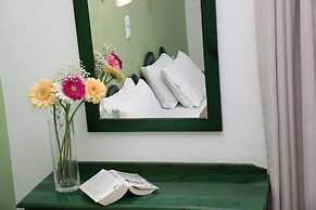 Apollon Hotel Apartments