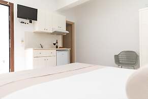 Depis Place & Apartments