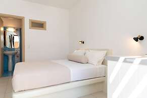 Depis Place & Apartments