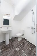 Depis Place & Apartments