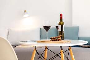 Depis Place & Apartments