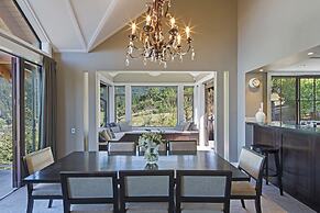 Commonage Villas by Staysouth