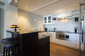 Commonage Villas by Staysouth