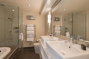 Commonage Villas by Staysouth