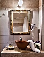 Doupiani House Hotel