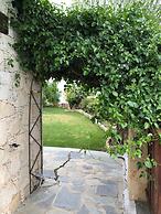 Demetriou Paradisos Hills