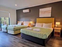 Seaview Motel and Apartments