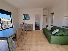 Seaview Motel and Apartments