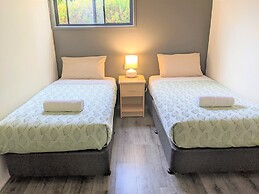 Seaview Motel and Apartments