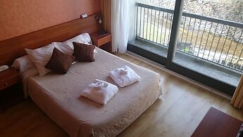 Brit Hotel du Ban
