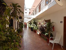 Cabo Cush Hotel
