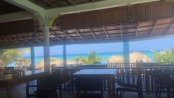 Fun Holiday Beach Resort