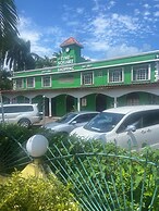 Fun Holiday Beach Resort