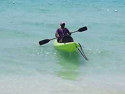 Fun Holiday Beach Resort