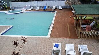 Fun Holiday Beach Resort