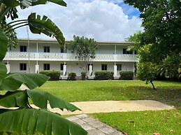 Beach Gardens A North Beach Village Resort Hotel